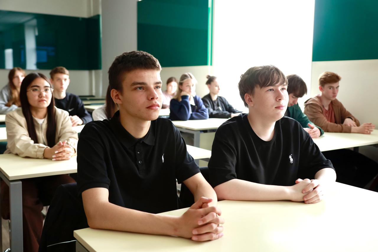 Студентам рассказали о ключевых преимуществах экосистемы развития технологического предпринимательства НТИ #АП