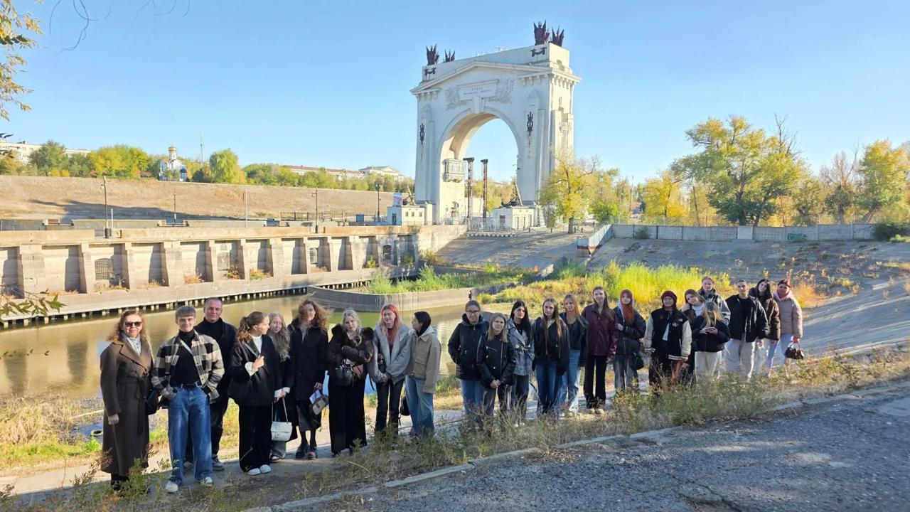 «Проводники смыслов. Экскурсоводы»: студенты ВолГАУ познакомились с культурным наследием региона