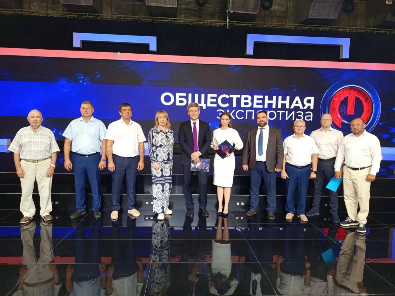 Общественная экспертиза с участием представителей ВолГАУ