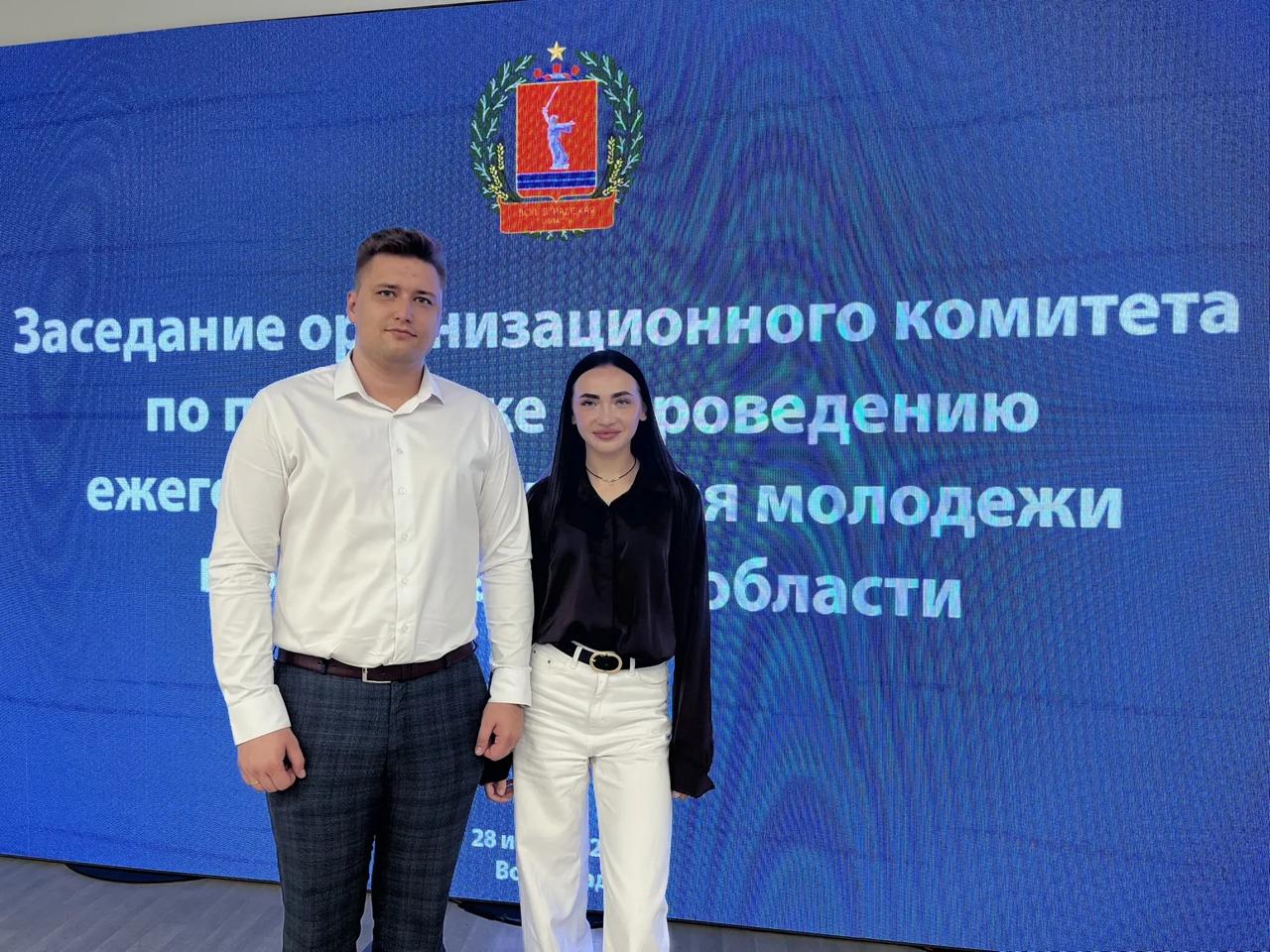 Студенты и сотрудники ВолГАУ приняли участие в подготовке юбилейного фестиваля #ТриЧетыре