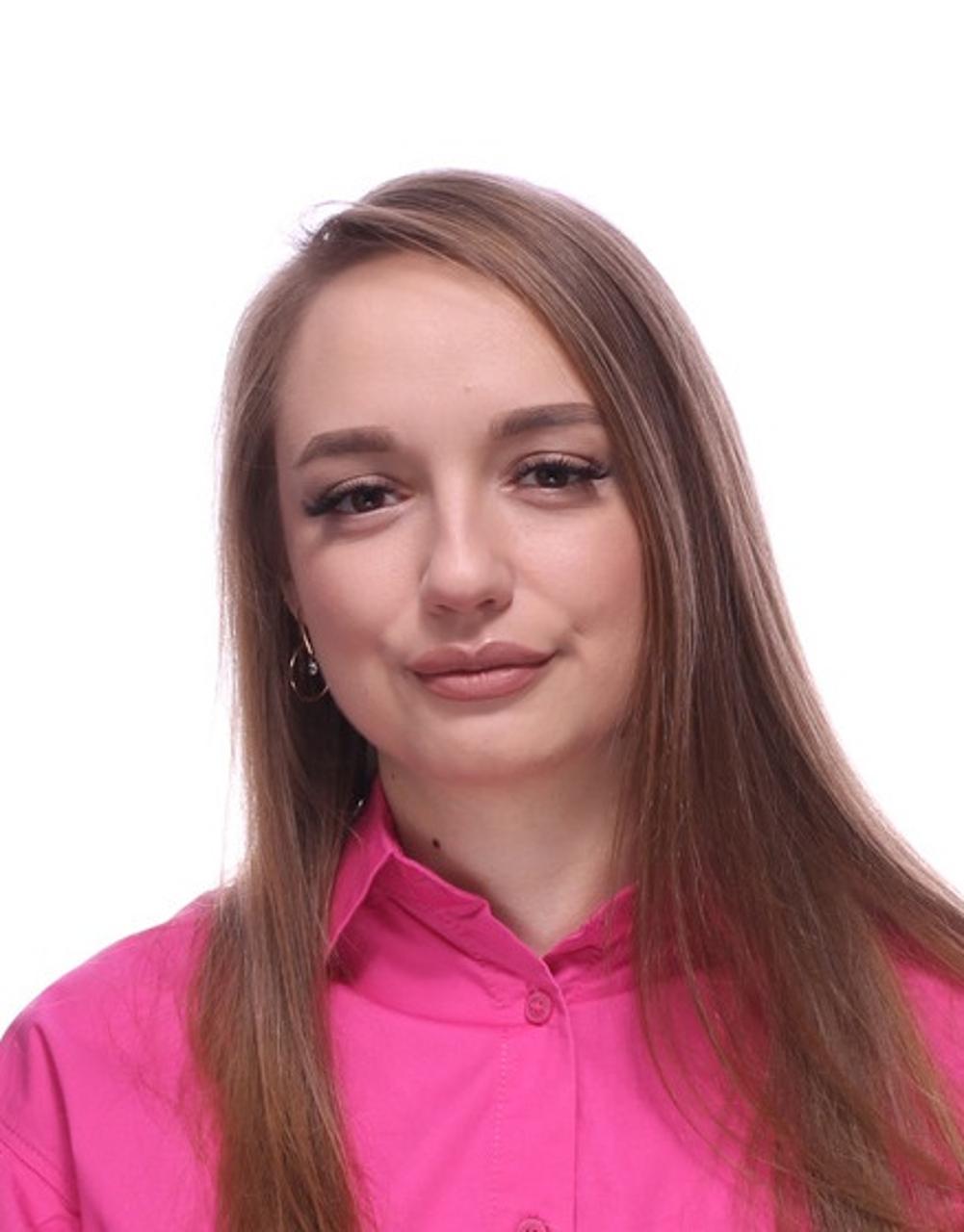 Илюшина Алёна Евгеньевна