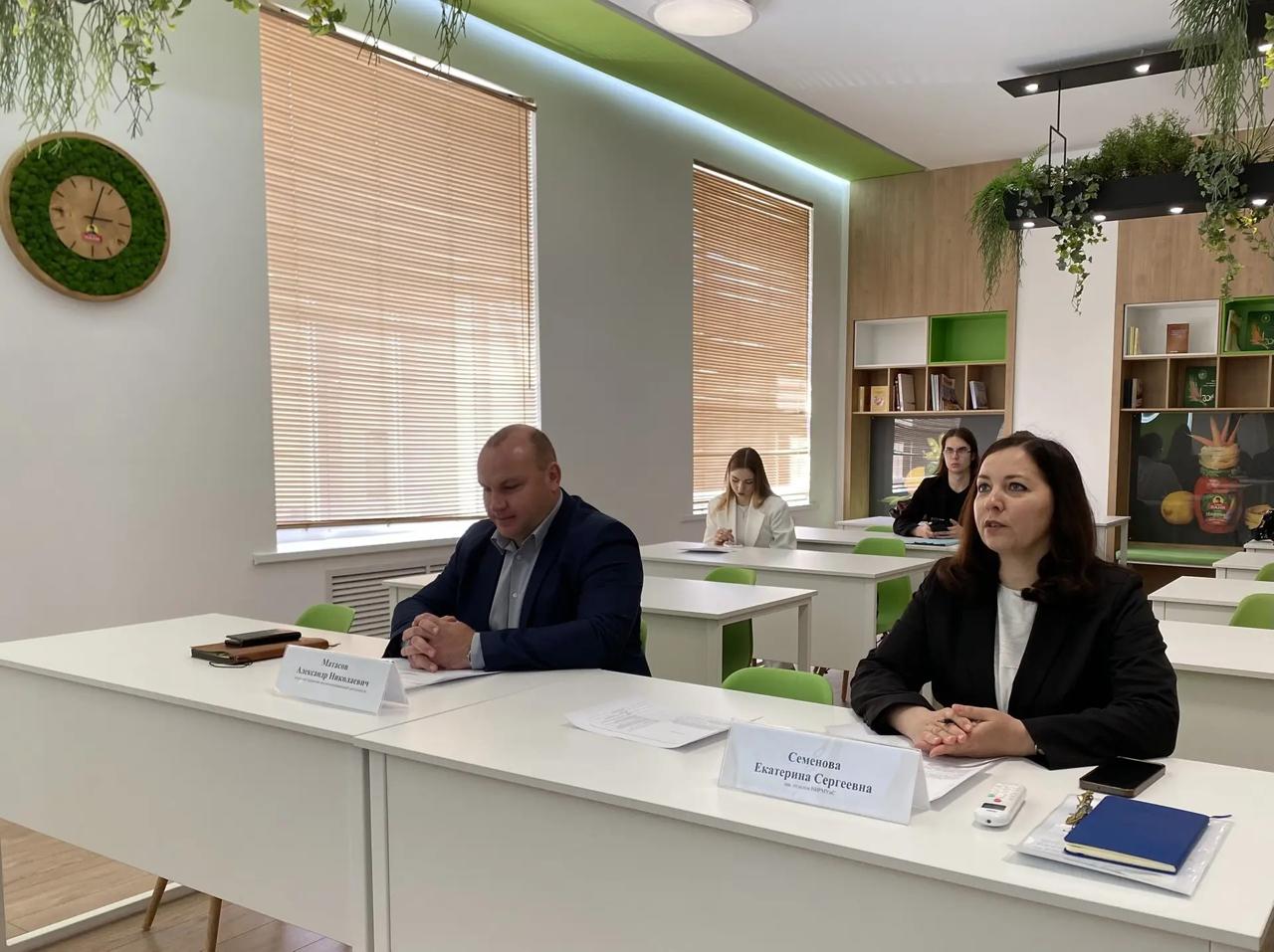 Промежуточный отбор проектов провели эксперты Бизнес-акселератора  #АП