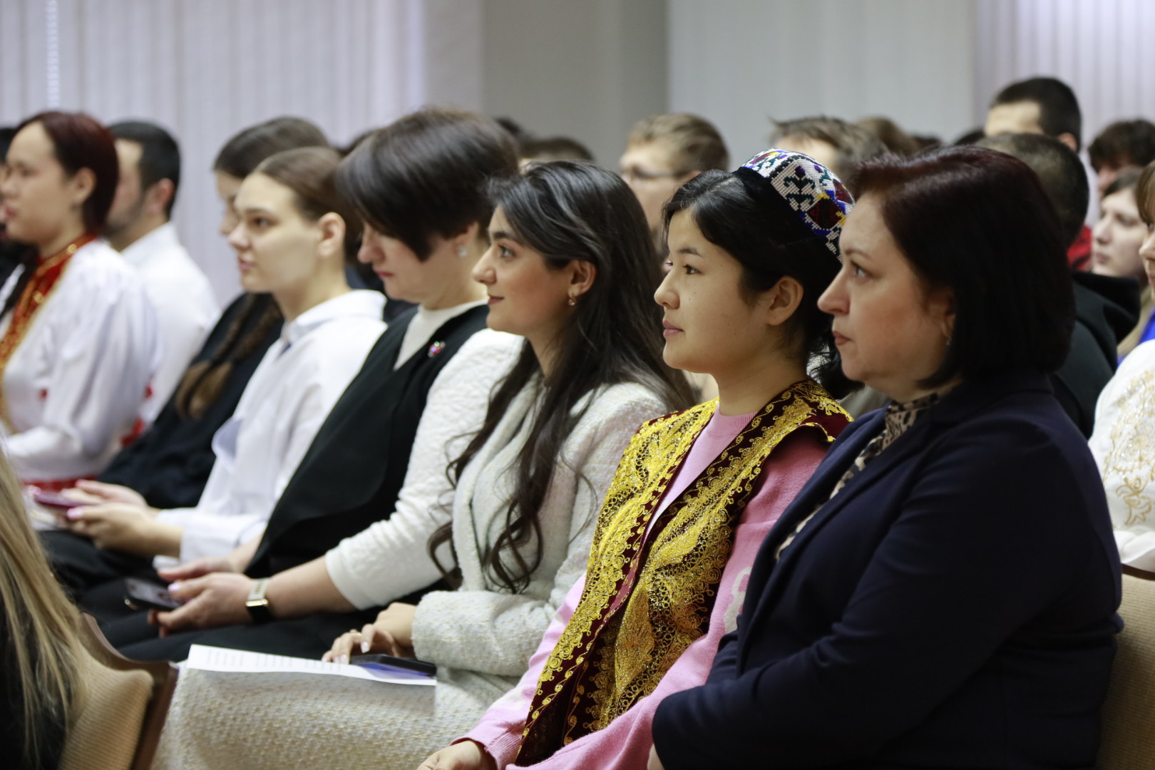 Любовь к слову объединило участников проекта «Родной язык – духовное наследие»