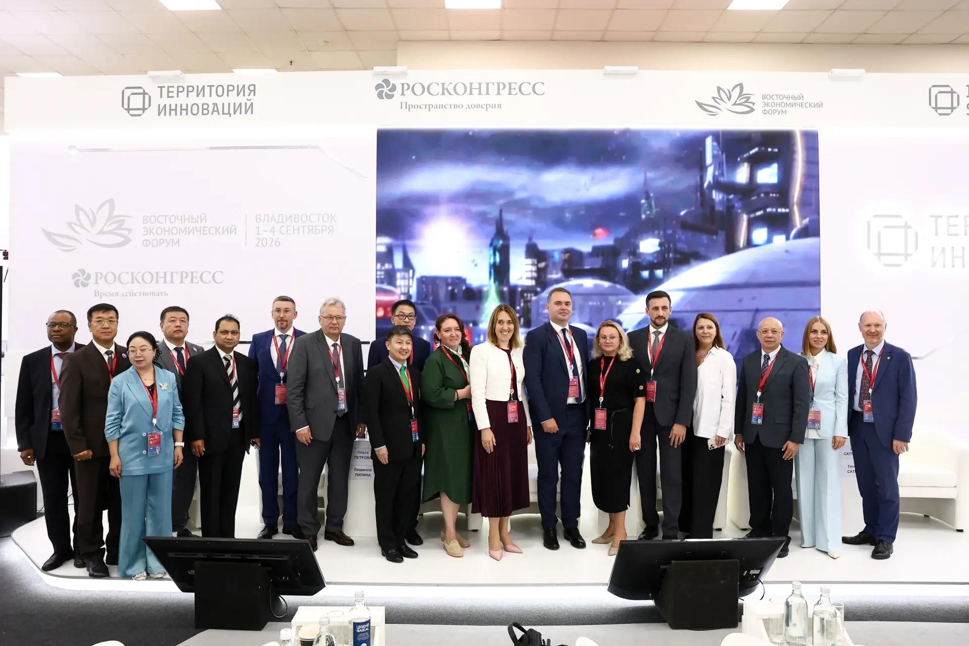 Итоги третьего дня работы Минобрнауки России на ВЭФ-2026
