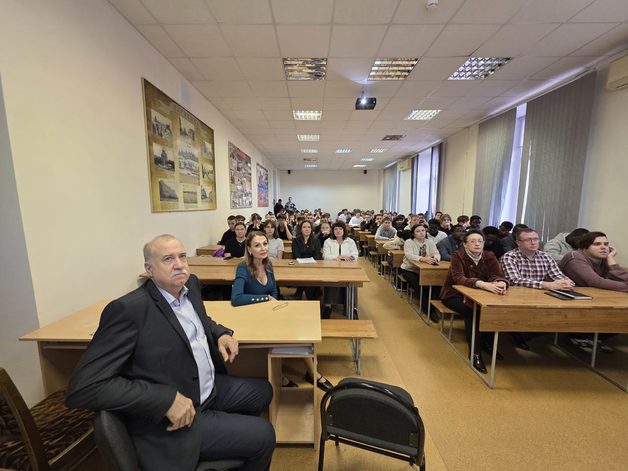 В ВолГАУ говорили о сущности и проявлениях экстремизма