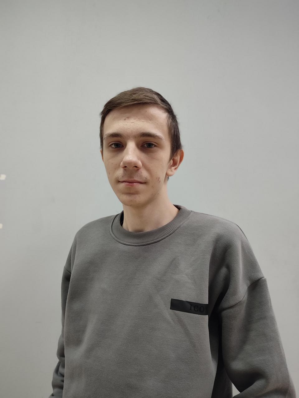 Долгов Глеб Евгеньевич