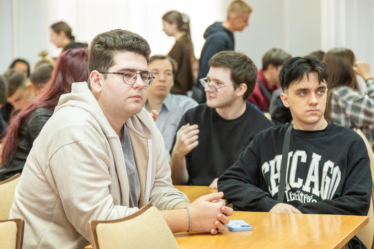 Слушатели Бизнес-акселератора изучили специфику технологических команд, проектов и стартапов #АП