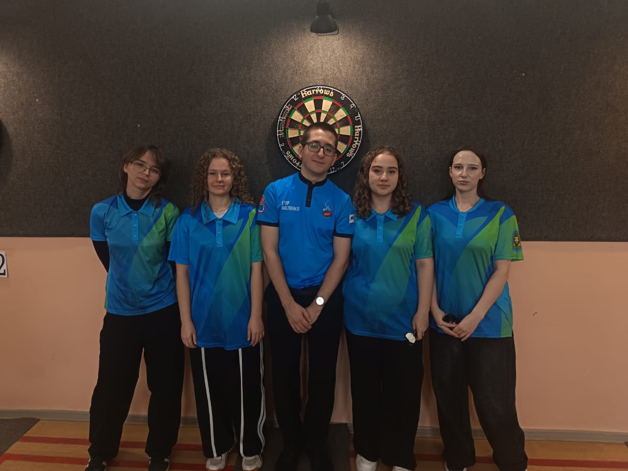 «Золотой» дротик